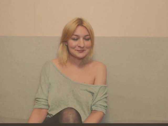 Bonniee's BongaCams show and profile