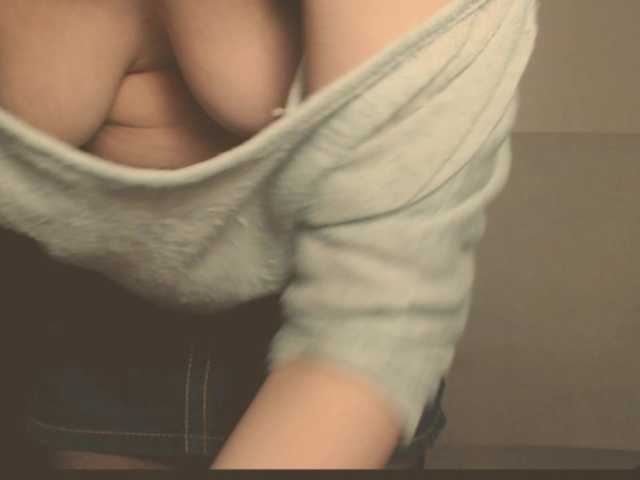 Bonniee's BongaCams show and profile