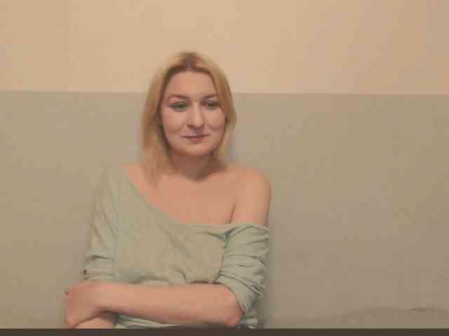 Bonniee Live Webcam on BongaCams