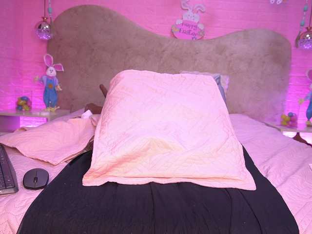 zoe-z's BongaCams show and profile