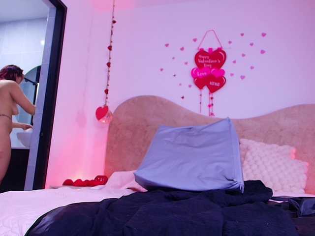 zoe-z's BongaCams show and profile