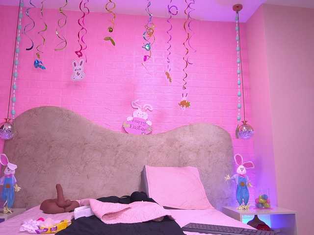 zoe-z's BongaCams show and profile