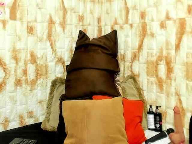 SHARONKISS30 SHARONKISS30