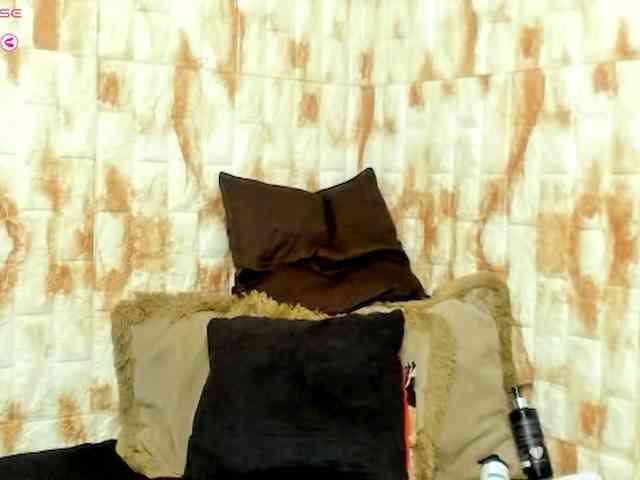 SHARONKISS30 SHARONKISS30