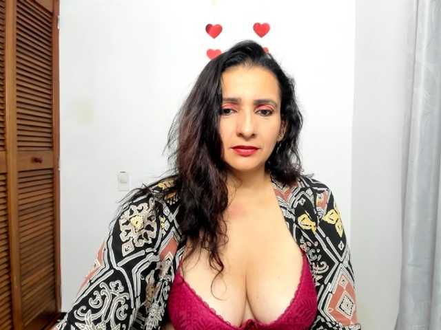 sweetsofia5's BongaCams show and profile