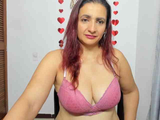 sweetsofia5 webcam