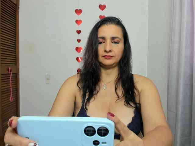 sweetsofia5 webcam