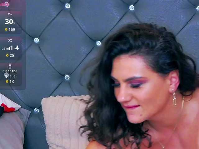 LorenneMays's BongaCams show and profile