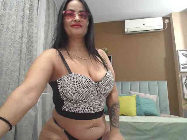 Rebecablackx Rebecablackx