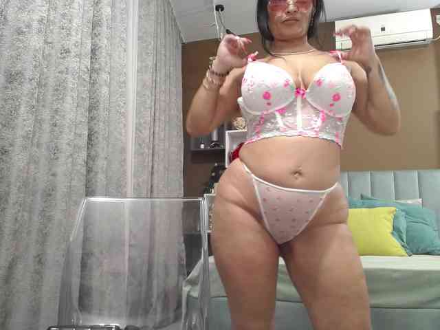 Rebecablackx webcam
