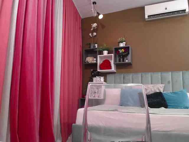 Rebecablackx webcam