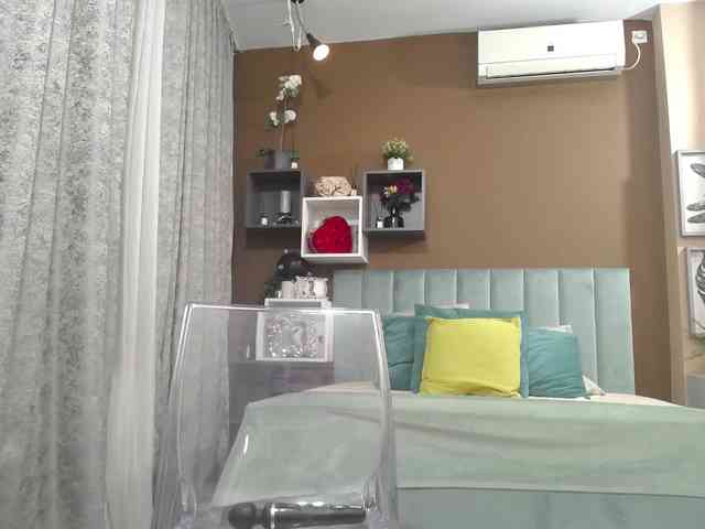 Rebecablackx webcam