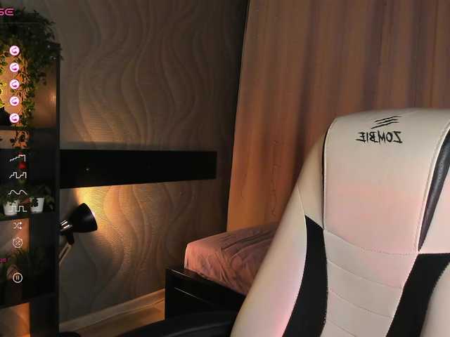 DarlaBelle's BongaCams show and profile