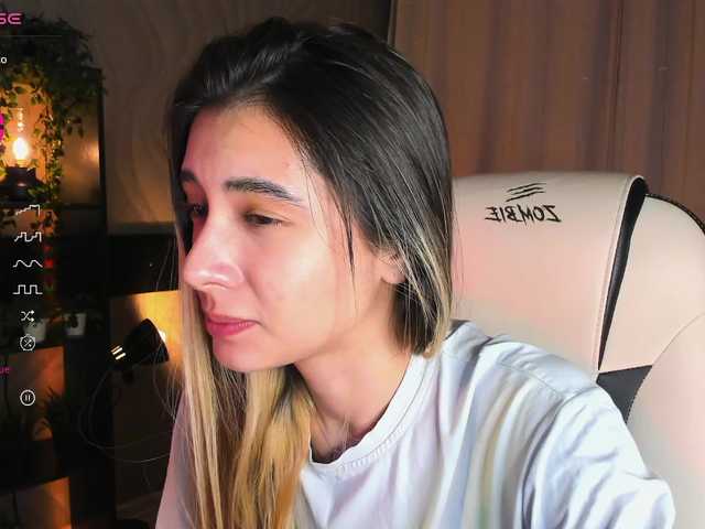 DarlaBelle Live Cam on BongaCams