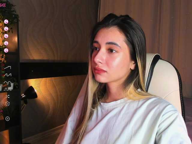 DarlaBelle Live Cam on BongaCams