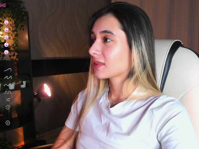 DarlaBelle's BongaCams show and profile