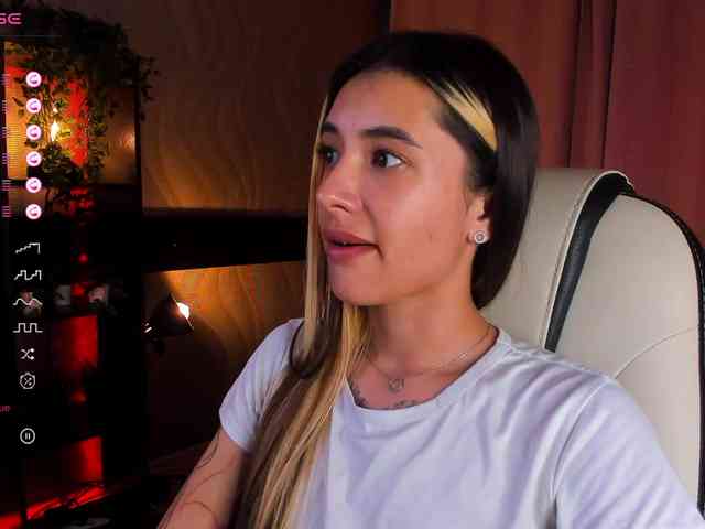 private live sexshow DarlaBelle