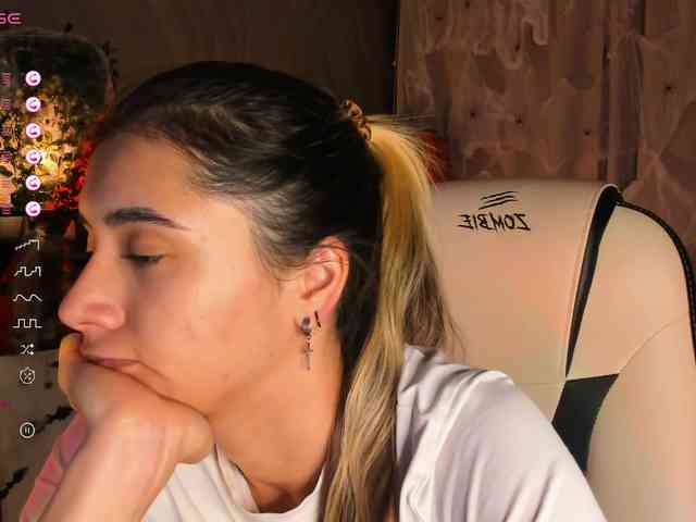 DarlaBelle webcam