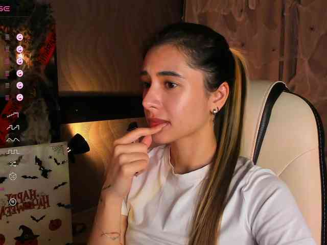 DarlaBelle webcam