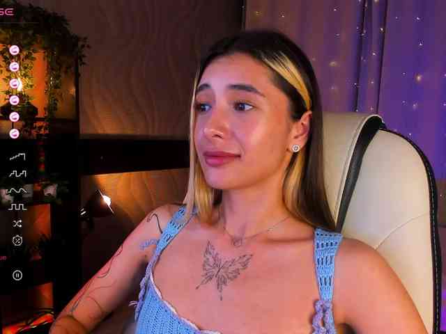 DarlaBelle webcam