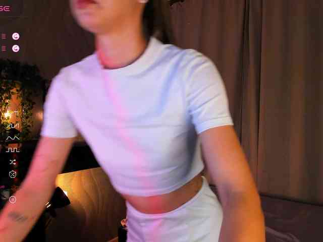 DarlaBelle webcam