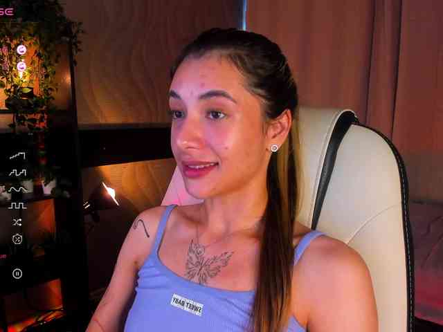 DarlaBelle webcam
