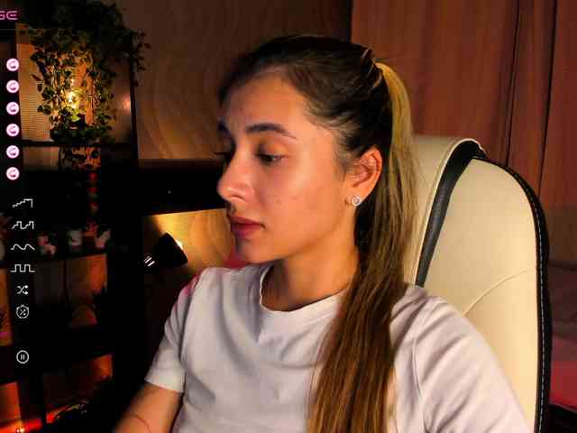 DarlaBelle webcam