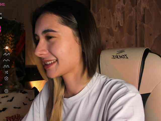 DarlaBelle webcam