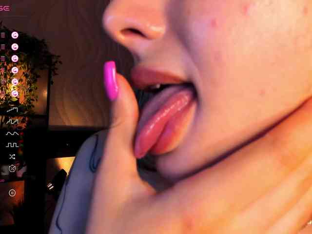 DarlaBelle webcam