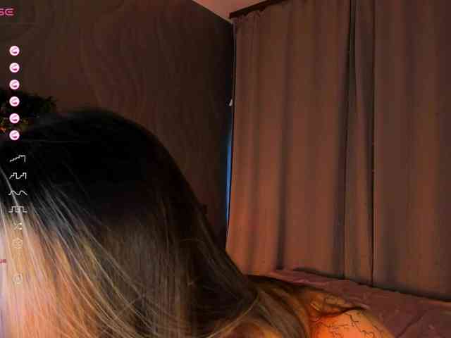 DarlaBelle webcam