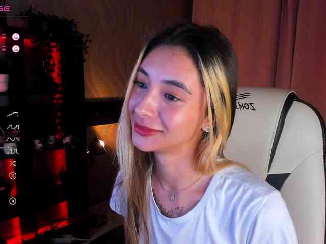 DarlaBelle webcam