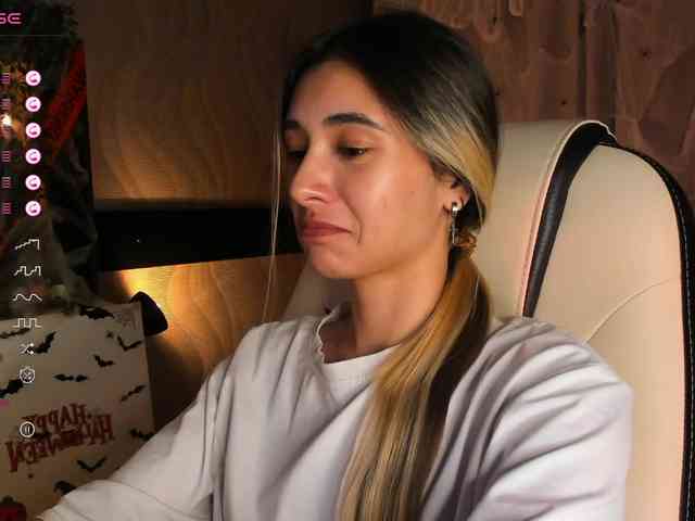 DarlaBelle webcam