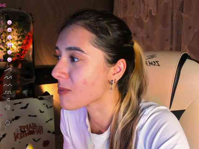 DarlaBelle webcam