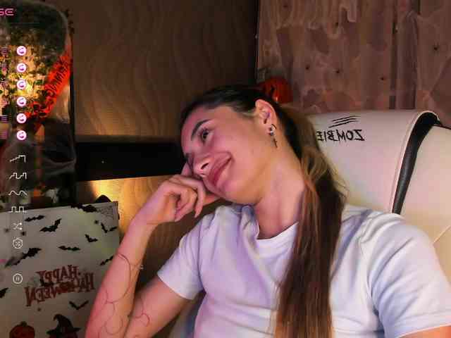 DarlaBelle webcam