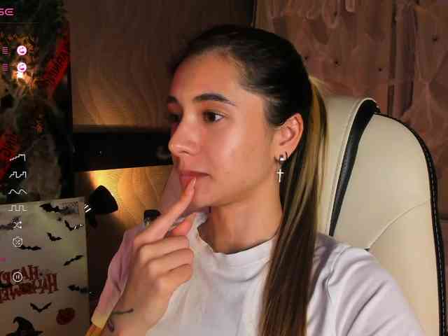 DarlaBelle webcam