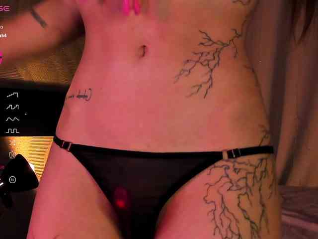 DarlaBelle webcam