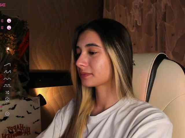 DarlaBelle webcam