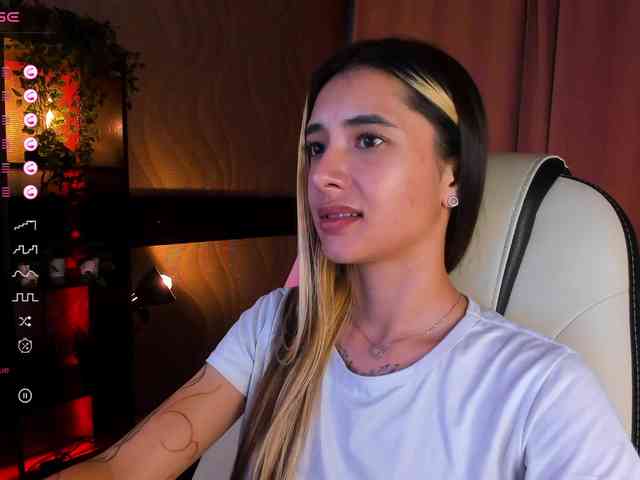 DarlaBelle webcam