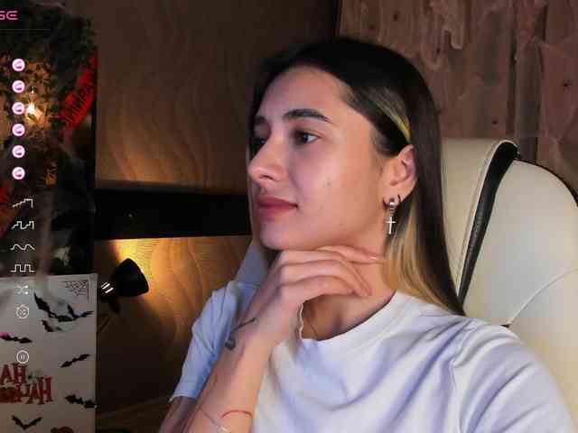 DarlaBelle webcam