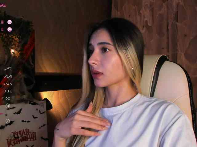 DarlaBelle webcam