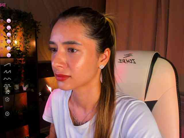 DarlaBelle webcam