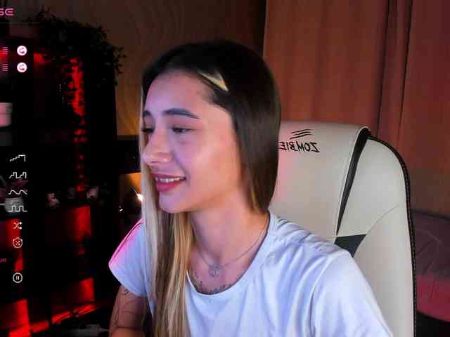DarlaBelle webcam