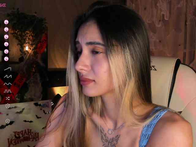 DarlaBelle webcam