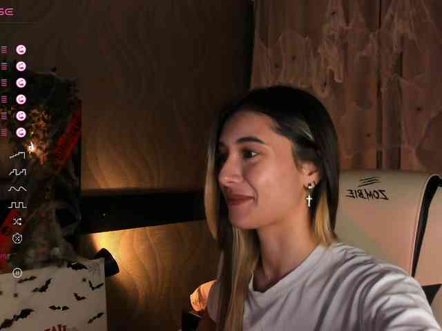 DarlaBelle webcam