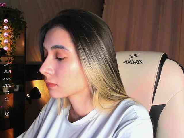 DarlaBelle DarlaBelle