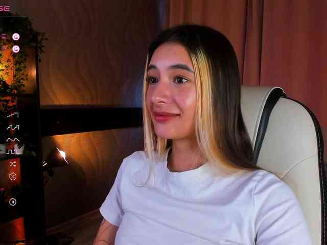 DarlaBelle webcam