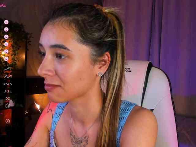 DarlaBelle webcam