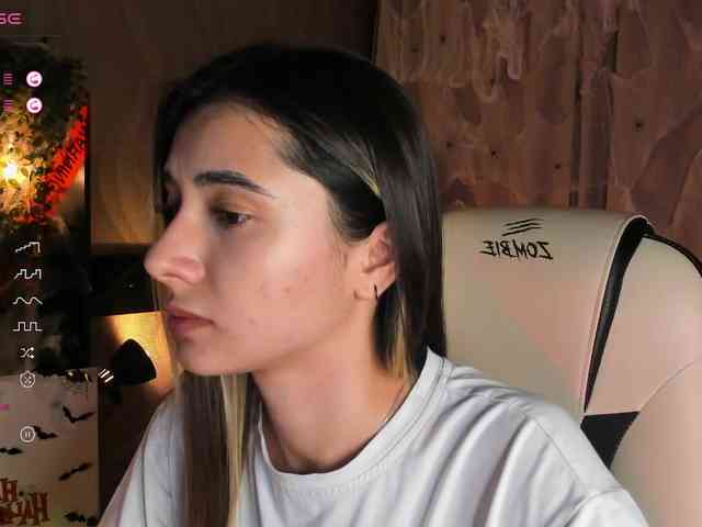 DarlaBelle webcam