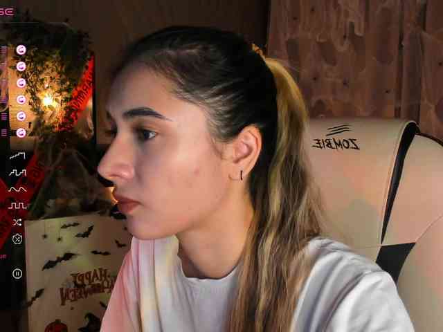 DarlaBelle webcam