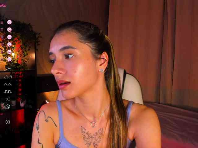 DarlaBelle webcam